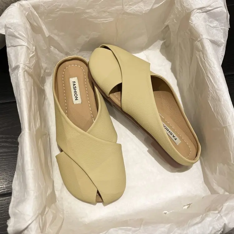 Summer Bao Head Half Slippers Women Wear New Soft Bottom Woven Flat Fish Mouth French Slippers Shoes view 4