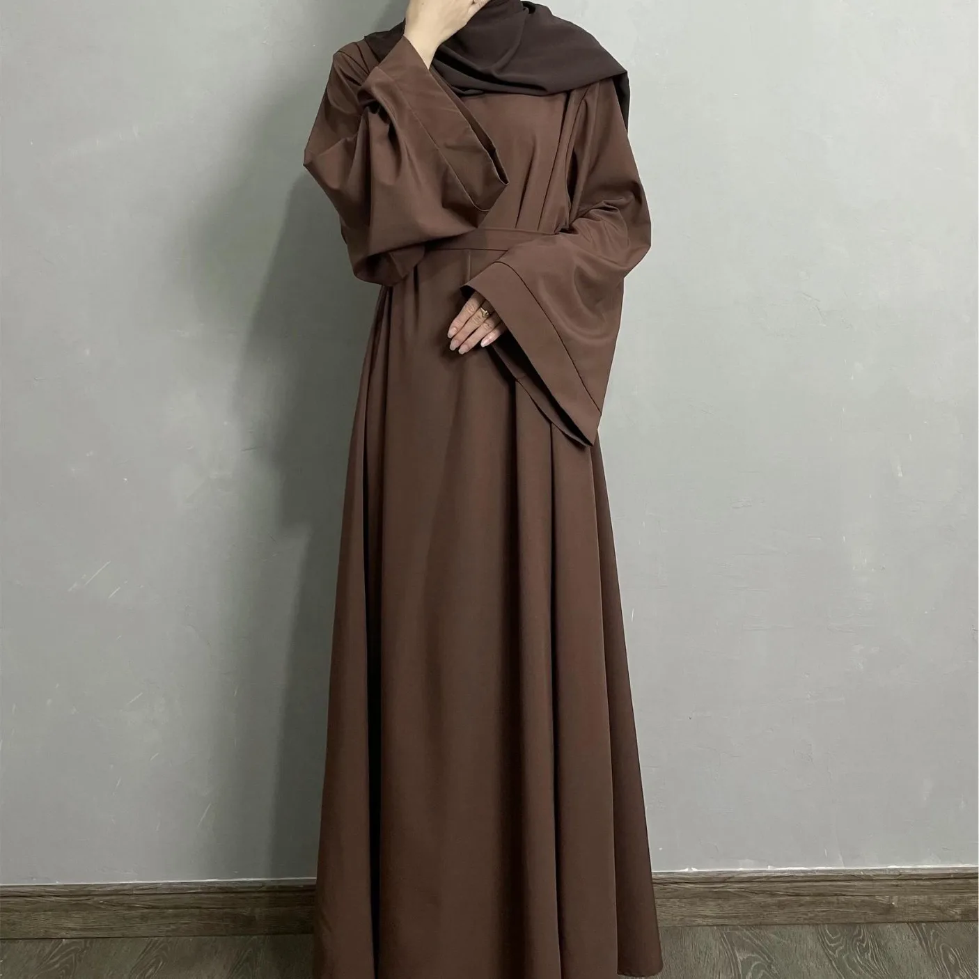 

2025 New Gown Middle East Dubai Türkiye Multi Color Large Women's Basic Casual Dress Elegant Long Dress Abayas for Women