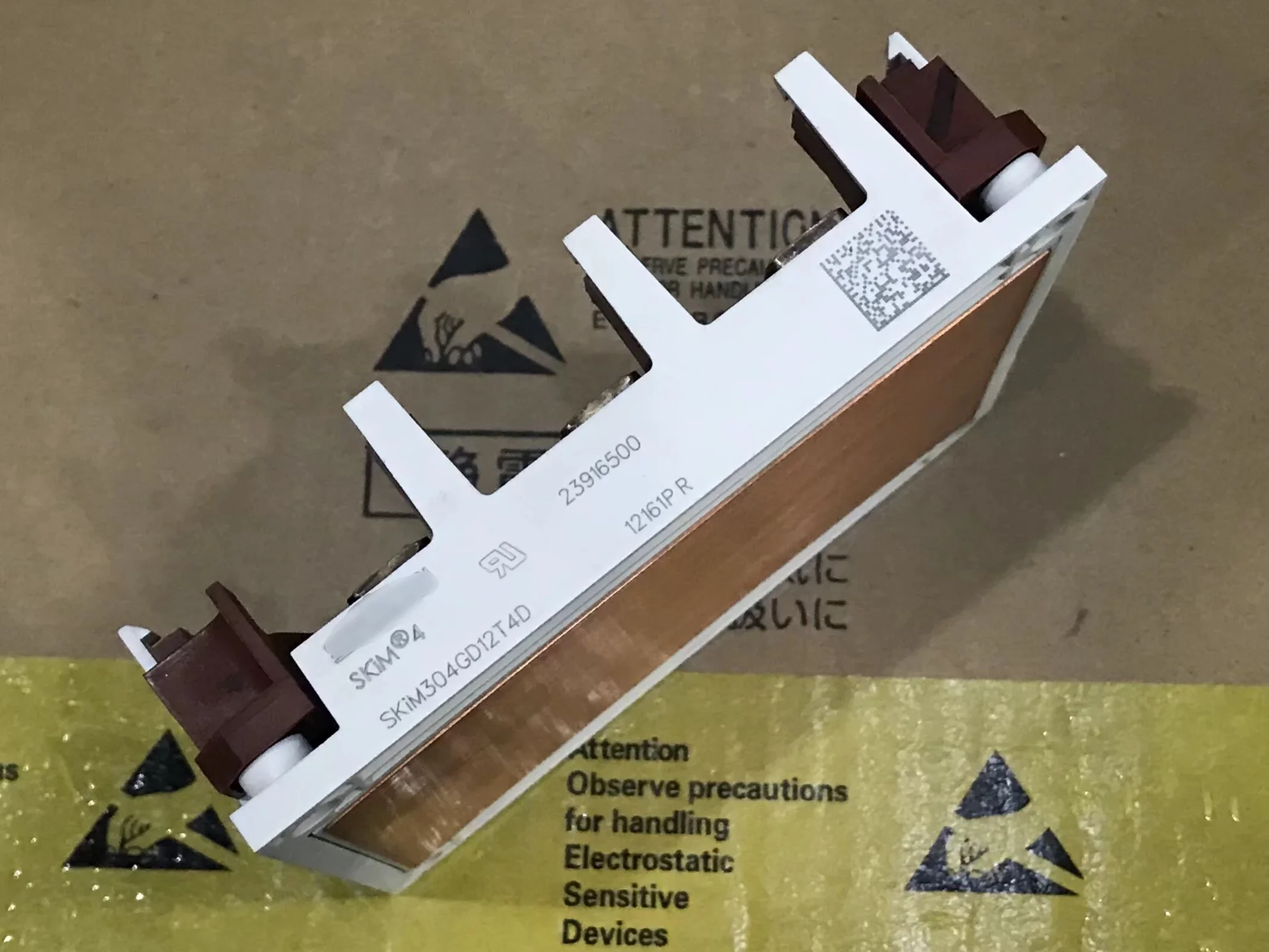1Pcs  SKIM304GD12T4D Brand New Original 100%