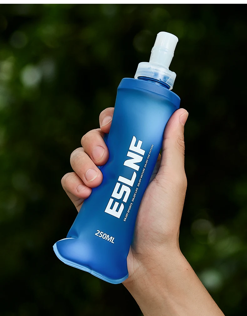 ESLNF 500ml Faltbare Wasserblase Weiche Wasserbeutel BPA-frei Lebensmittelqualität Auslaufsicher Tragbar für Laufen Radfahren Camping Hydration – Detail 15