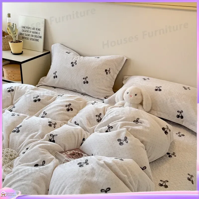 Waxy Jiji~ Autumn and Winter Bed Cover Milk Fleece Four-piece Set Simple Small Fresh Girl Heart Fleece Thickened Warm Fleece