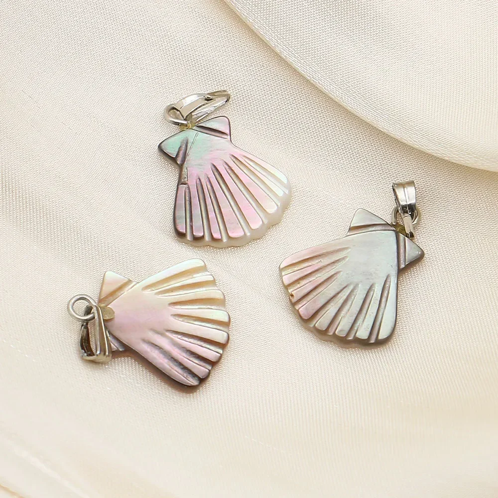 Exquisitely Carved Scallop Pendant Natural Iridescent White Mother-of-Pearl Melon Seed Clasp Handmade Niche Jewelry Accessory