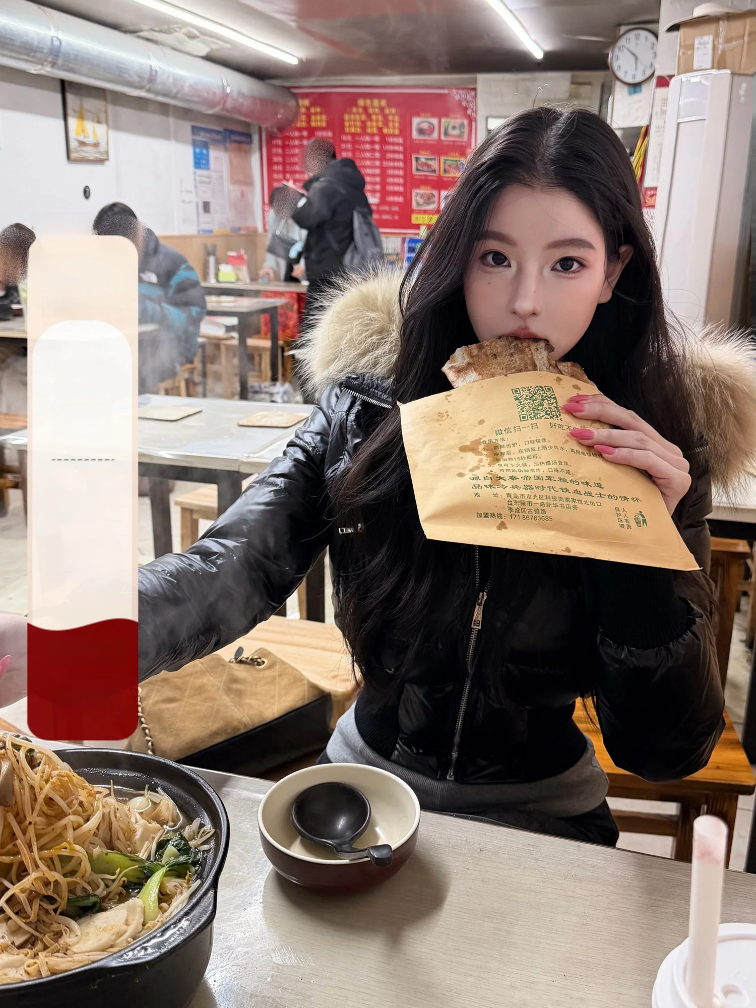 

Slim Fit down Jaet White Du Feather Hooded Coat with Rabbit Fur Collar Casual Sle Warmth for Young Women ort Length