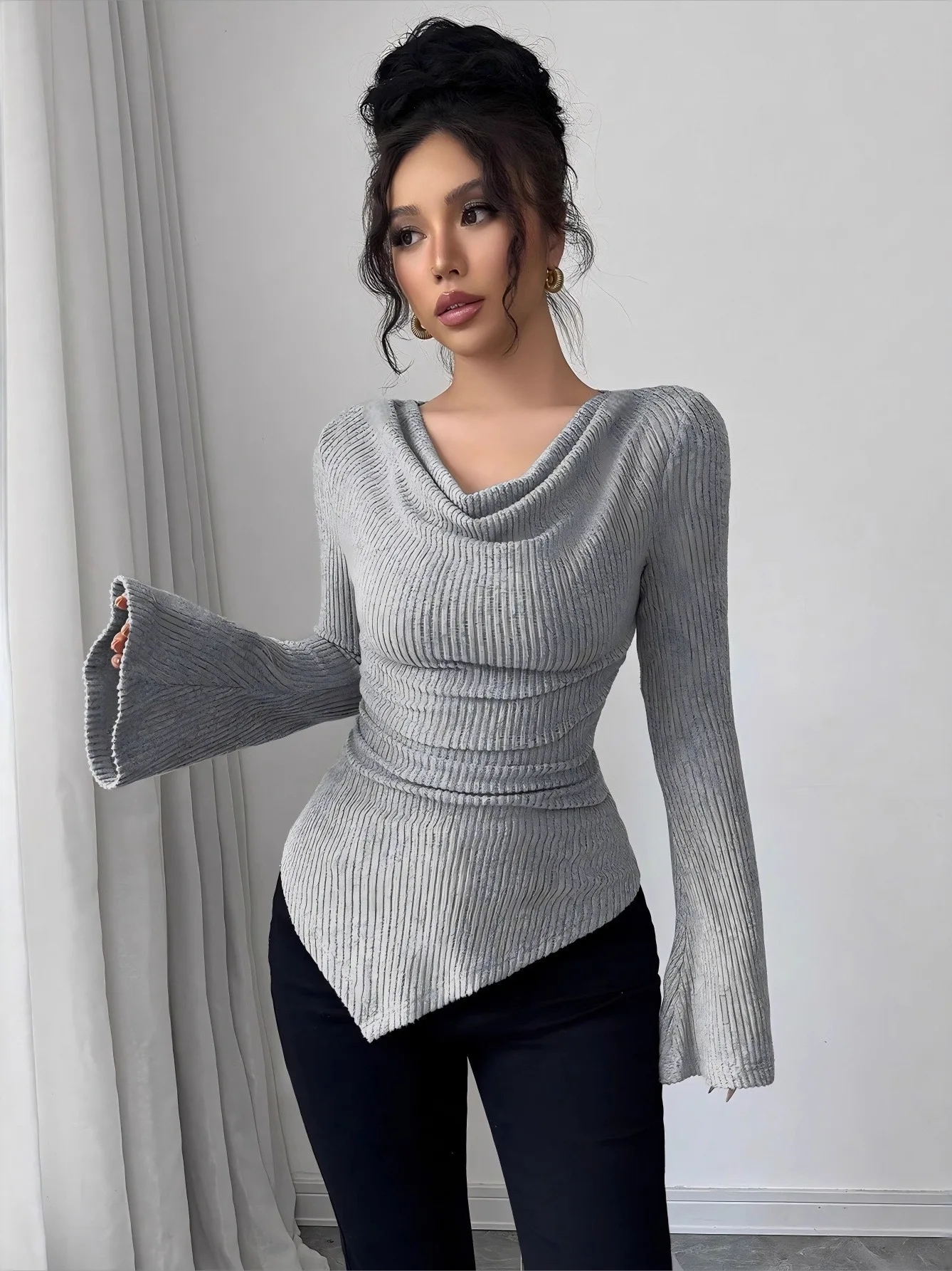 Women's Long Sve Striped Base irt European Sle Slim Fit Knitted Polyester Fiber Skin-friendly Breathable Casual Top