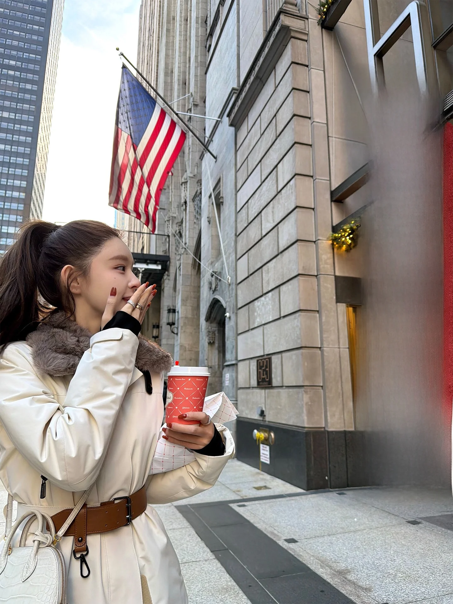 

Good Morning Fan Fan Central Park Women's down Jaet 90 White Du down Detachable Waist Belt Ski Wear Faux Fur Collar