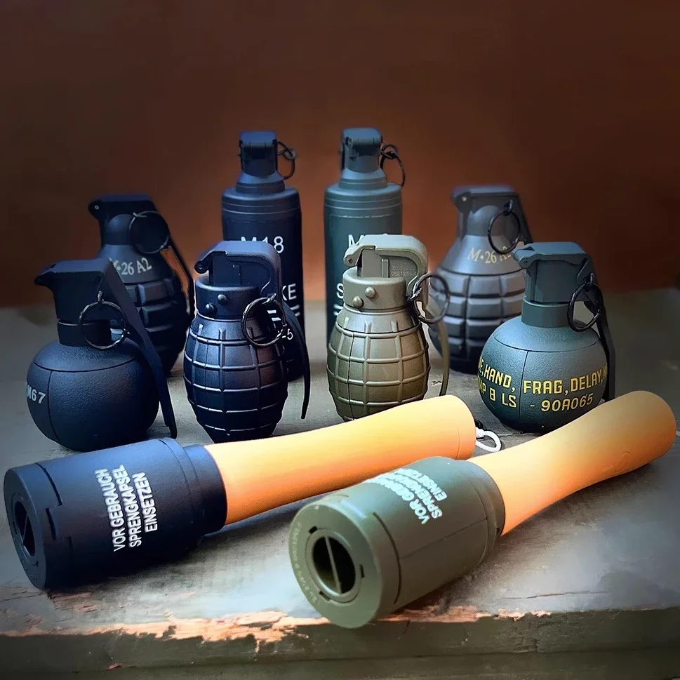 

2pcs Outdoor Airsoft Grenade Model, Tactical Smoke Grenade Model, M67 Burst Grenade Various Airsoft Tactical Models Grenade