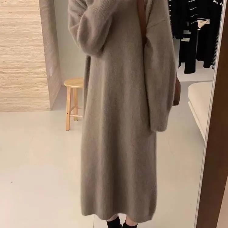 2024 Autumn/Winter New French V-neck Advanced Lazy Long Thick Knitted Dress