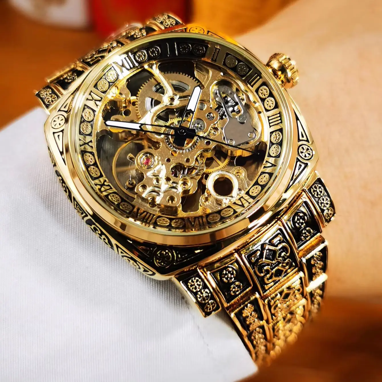 

Forsining Gold Square Skeleton Automatic Mechanical Watches Engraved Design Luminous Hands Stainless Steel Strap Retro Men Watch