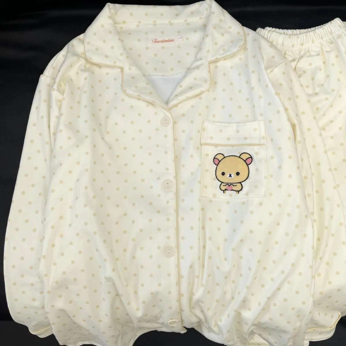Leuke Rilakkuma Kiiroitori Duitse Fluwelen Pyjama Herfst en Winter Warme Lange Mouwen Broek Polka Dot Leuke Thuis Kleding Meisje Gift