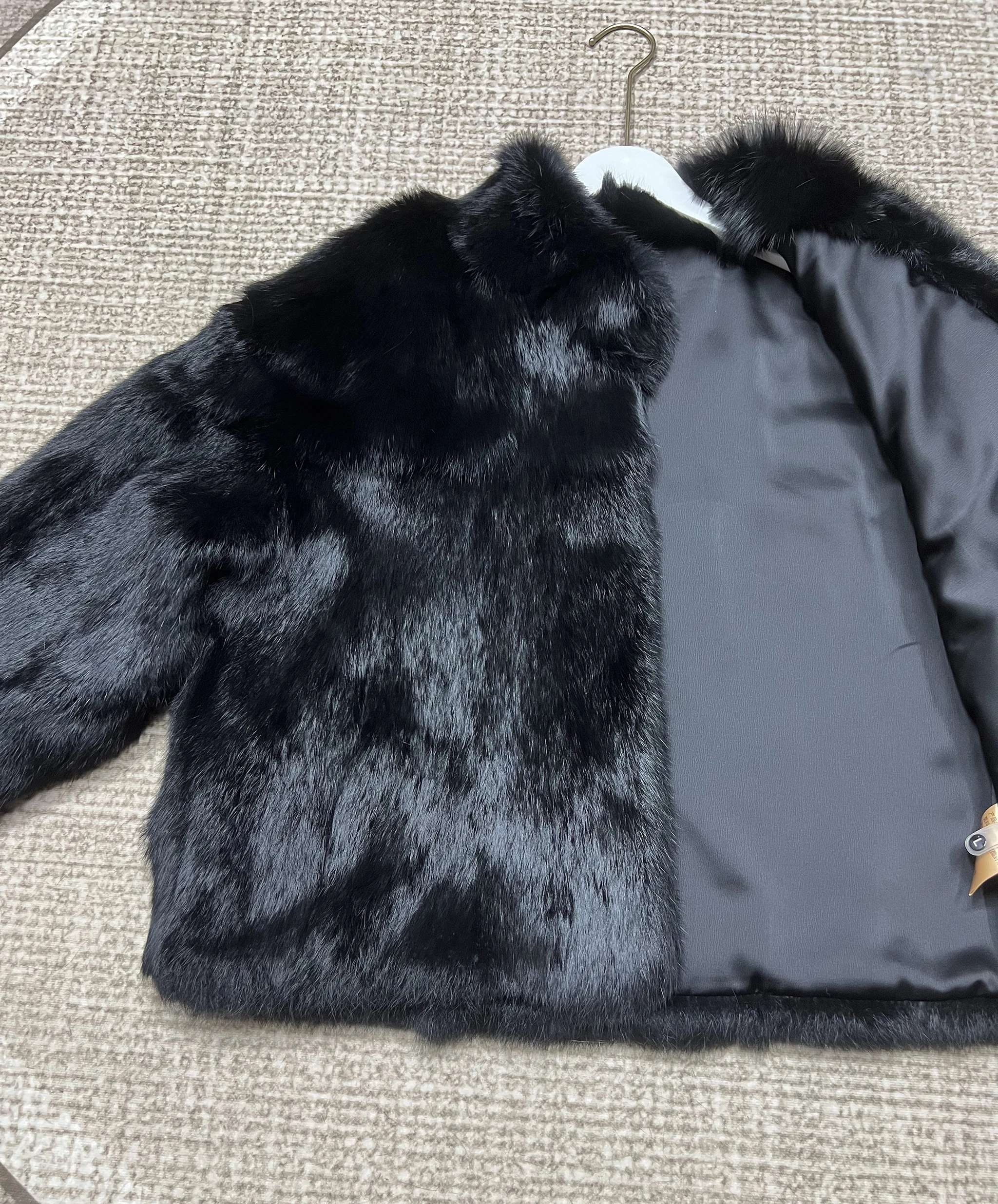 Women's Genuine Rabbit Fur Coat Stand Collar Luxury Winter Fur Outerwear