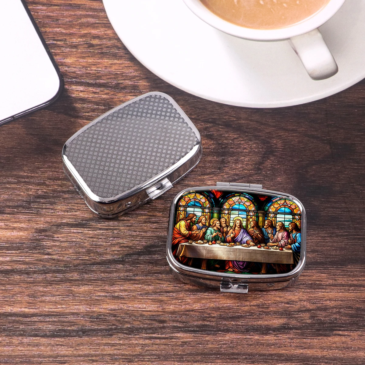 Classic Art Painting 2 Compartments Metal Medicine Box Portable Travel Stained Glass Print Sealed Small Pill Organizer Container