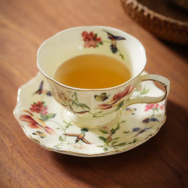 Palace Style Gold Flower Bird Coffee Cup and Plate Set Retro Ceramic High Aesthetic Home Afternoon Tea Cup Mugs