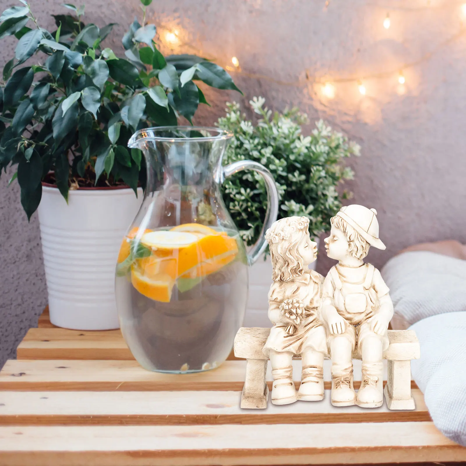 

Resin Boy Girl Garden Sculpture Outdoor Decoration Durable Yard Ornament Resin Craft Creative Courtyard Adornment