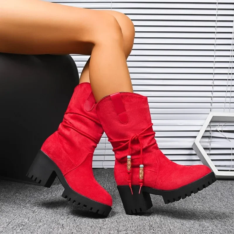 Mittelrohrige Wildleder-Plateau-Schuhe mit runder Zehenpartie, rutschfeste, verschleißfeste Einzelschuhe mit dickem Absatz