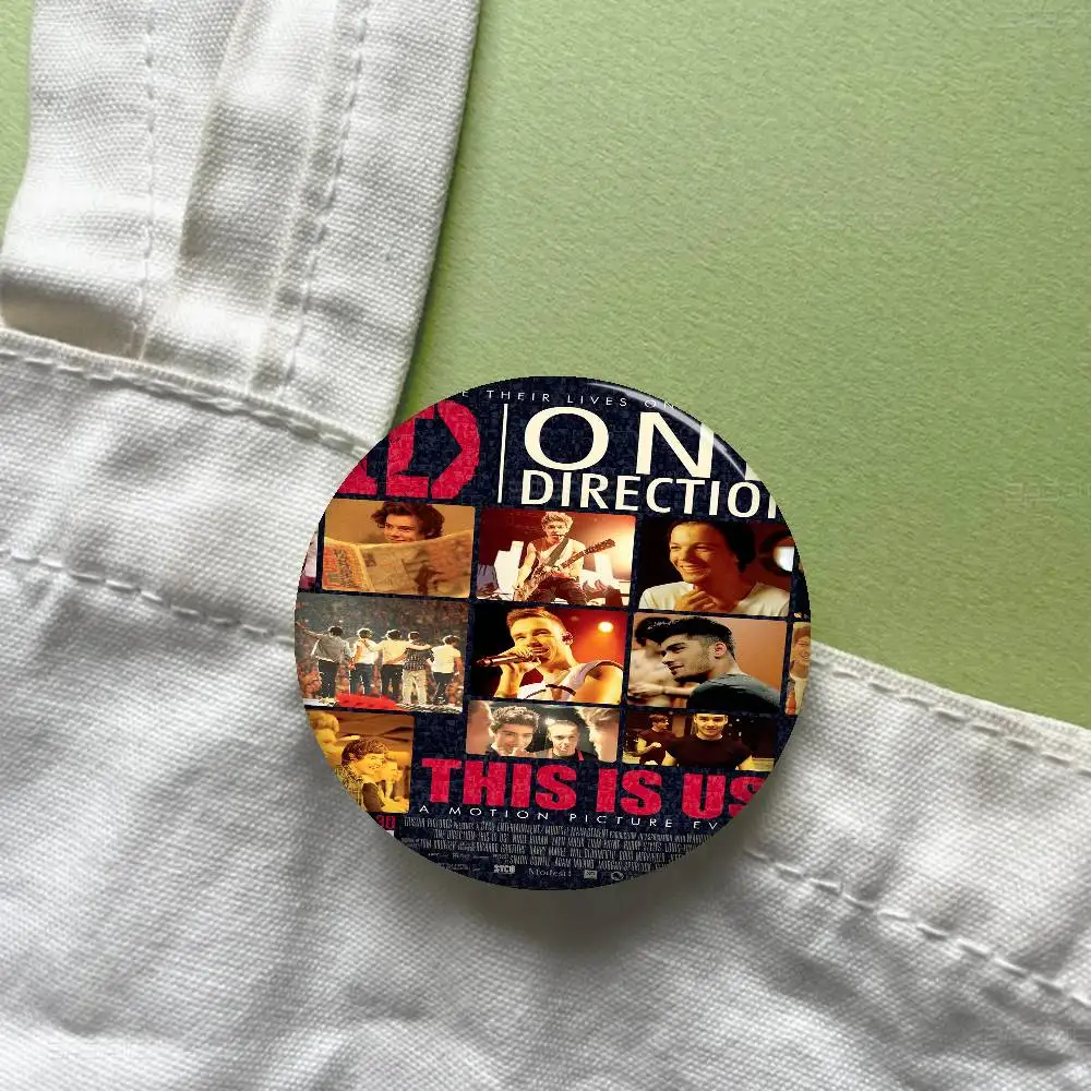 O-One Band Directions Anime Button Pin Handmade Brooch for Clothes Cartoon Badge Backpack Decoration Jewelry Accessories