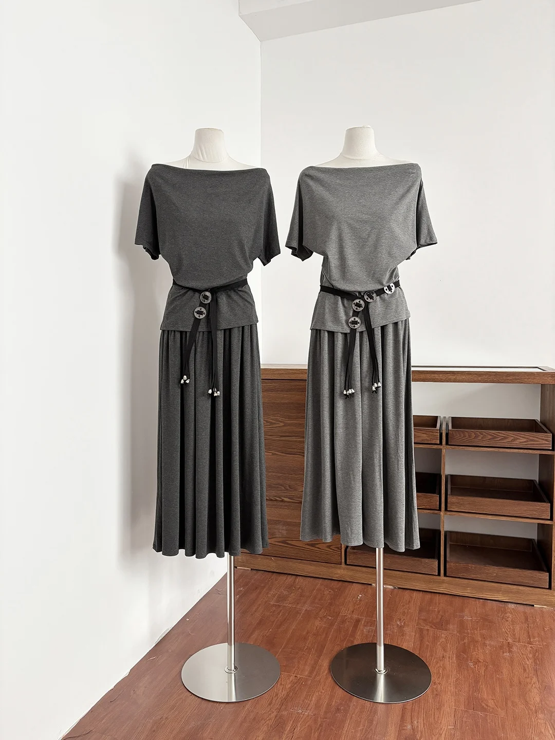 

Summer 2026 Women's Short Sleeve T-Shirt High Waist Pleated Skirt Two Piece Set Elegant Chic Korean Style One Shoulder D...