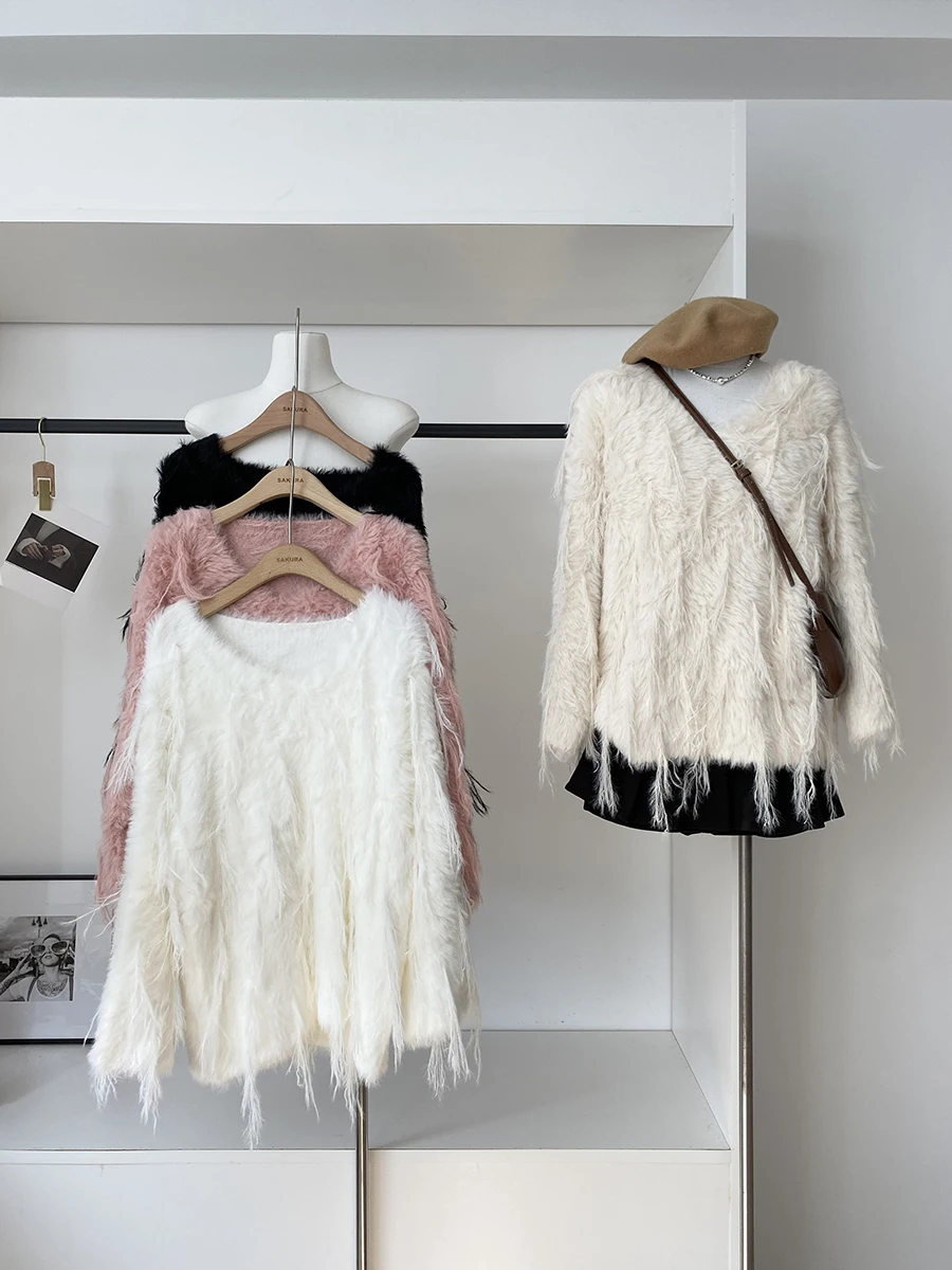 

2025 Autumn New Style Women's Loose V-neck Sweater Faux Mink Sensation Versatile Lazy Style Top Commute Fashion Polyester Fiber