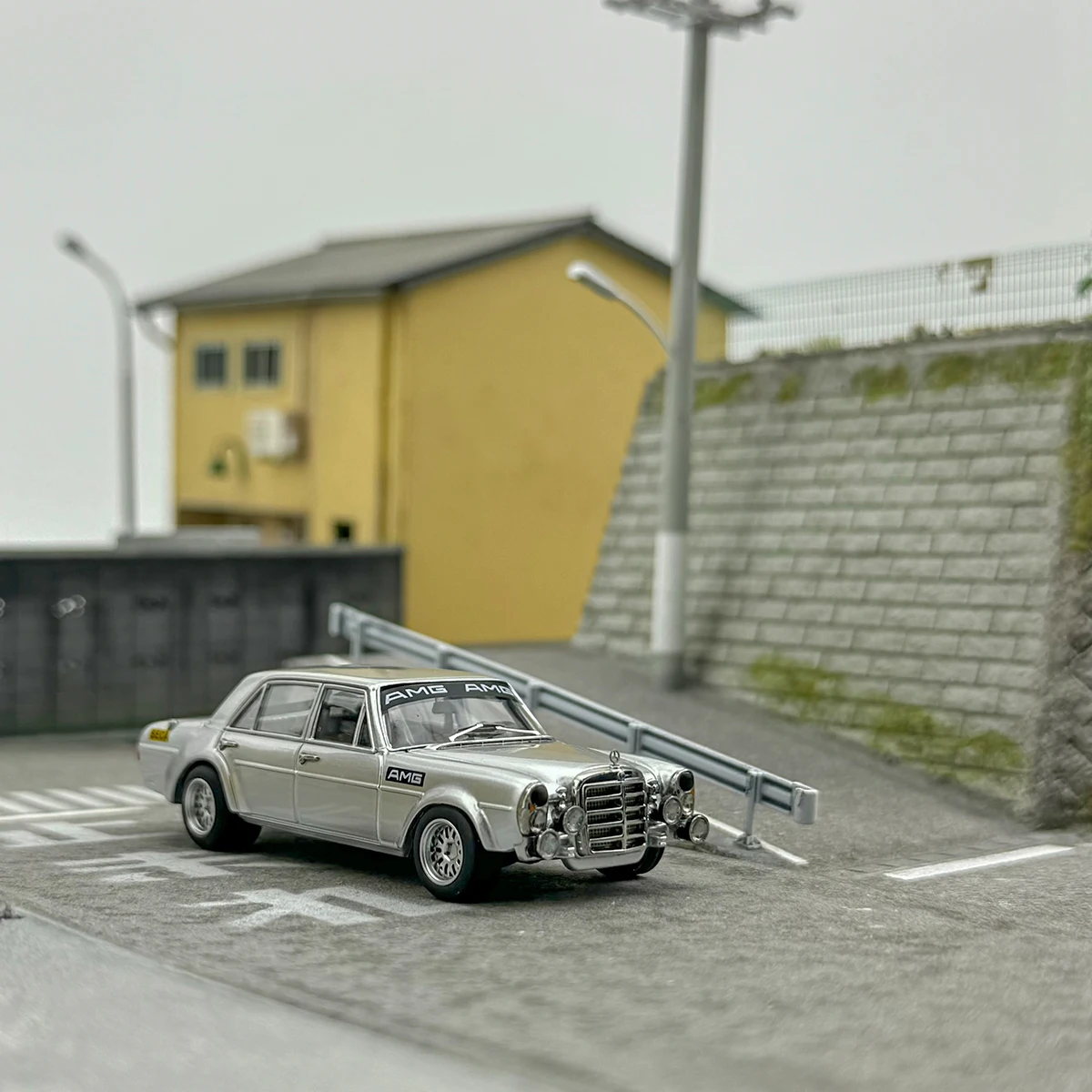 Liberty64 1/64 Mercedes Benz 300sel Amg W109 Zilver Gelegeerd Speelgoed Motorvoertuig Diecast Metalen Model Geschenken