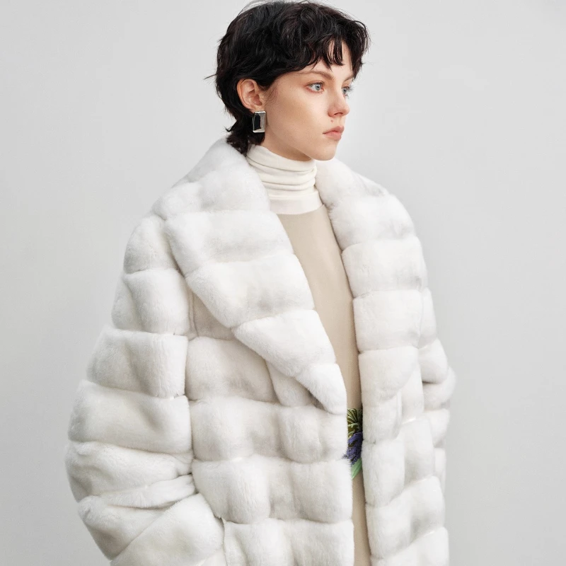 YOLANFAIRY 가을과 겨울 신상품 수입된 전체 렉스 토끼털 코트 라운드넥 긴팔 심플 스타일 퍼 오버코트 2025