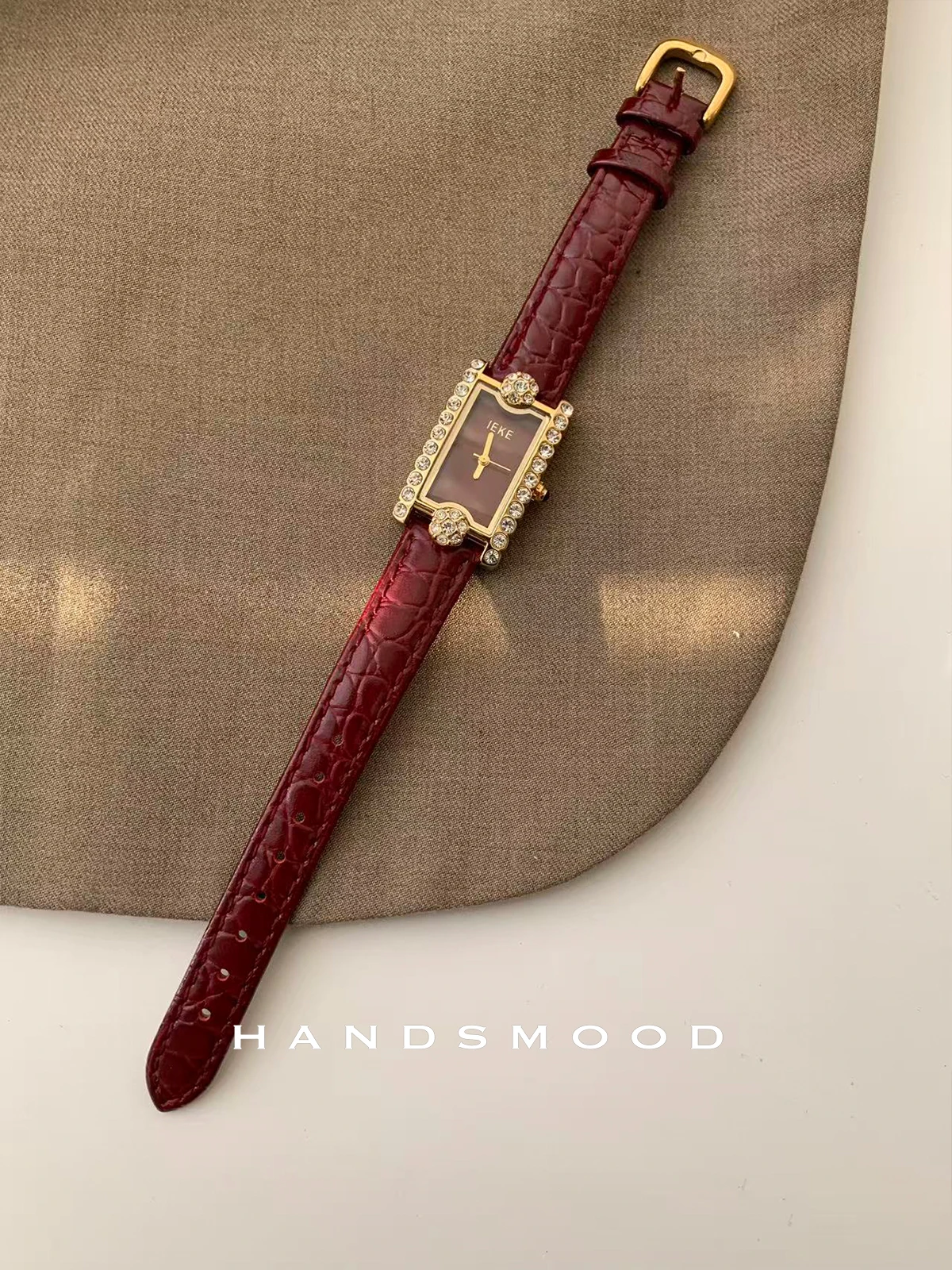 Zegarek damski kwarcowy w stylu retro, elegancki, prostokątny, skórzany, luksusowy, z akcesoriami do zegarków, ekskluzywny zegarek damski.