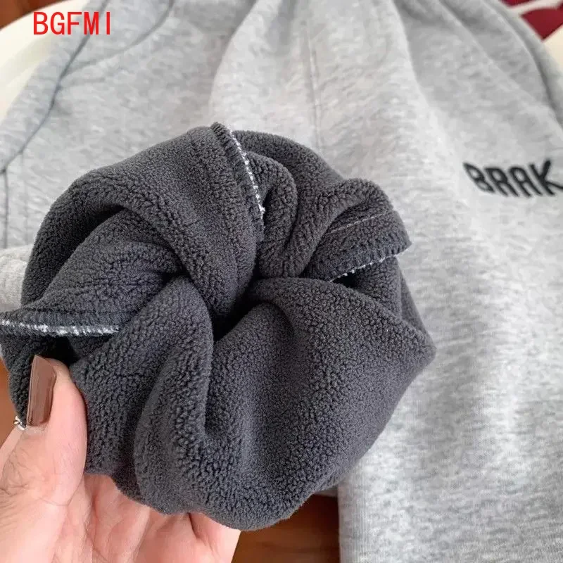 2026 Winter New Baby Whole Velvet Loose Trousers Solid Infant Boy Casual Pants Toddler Girl Straight Pants Versatile Kid Clothes