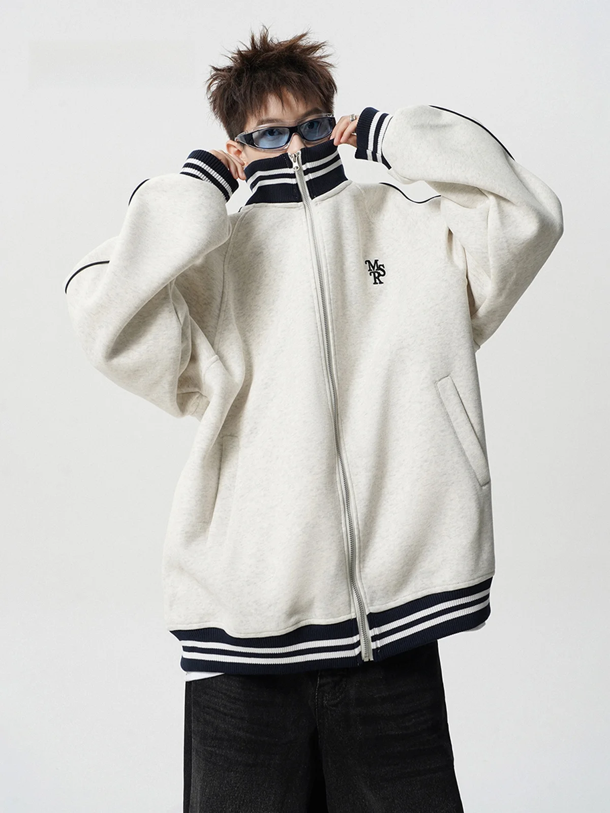 

Trendy Coupling Jaet with Color Colion Stand Collar Men's Winter Cotton Polyester Casual Jaet with Embroidered Letter