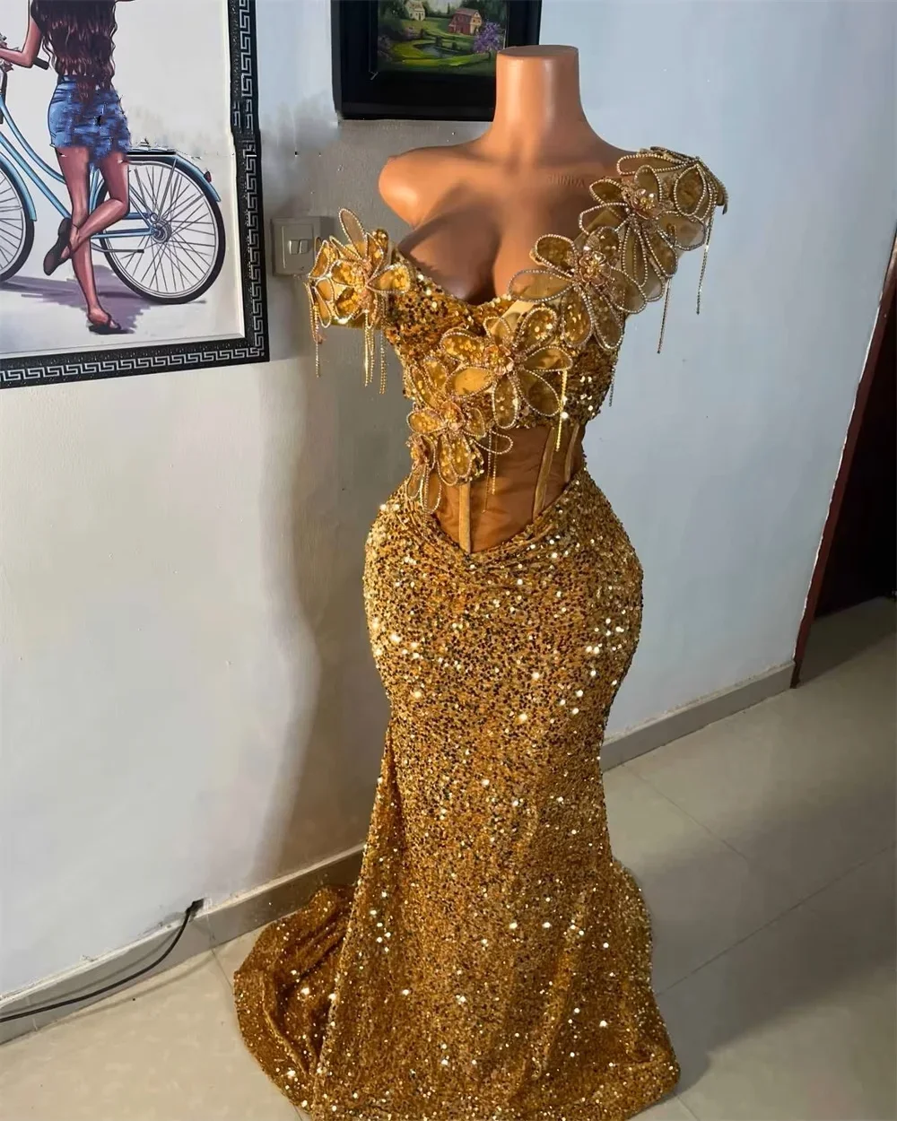 

Gold Sparkly Long Prom Dresses For Black Girls Sequins Beaded Birthday Party Dresses African Evening Gown Robe De Customized
