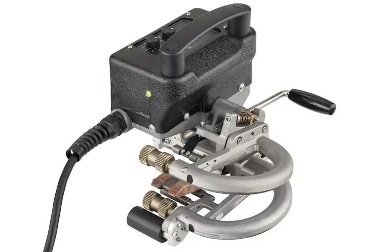 

Wedge Mini Welder Welding Machine Geomemberance Overlap Width:100mm Hot Air Electric Plastic Heating Tool