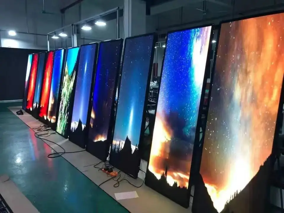 Advertising Player P2.5 Digital Advertisement Standing Mirror Led Poster for Shopping Mall Museum