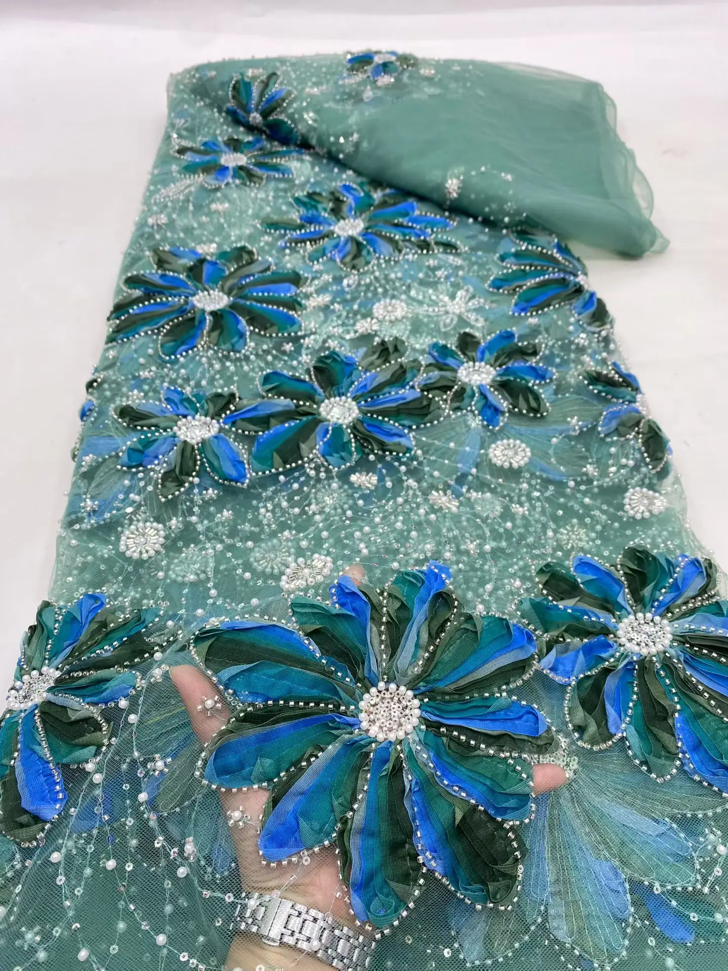 

2025 African Nigerian High-Quality Tulle Lace Fabric Sequins Embroidery French Guipure Wedding Party Dress Beaded 5 Yards