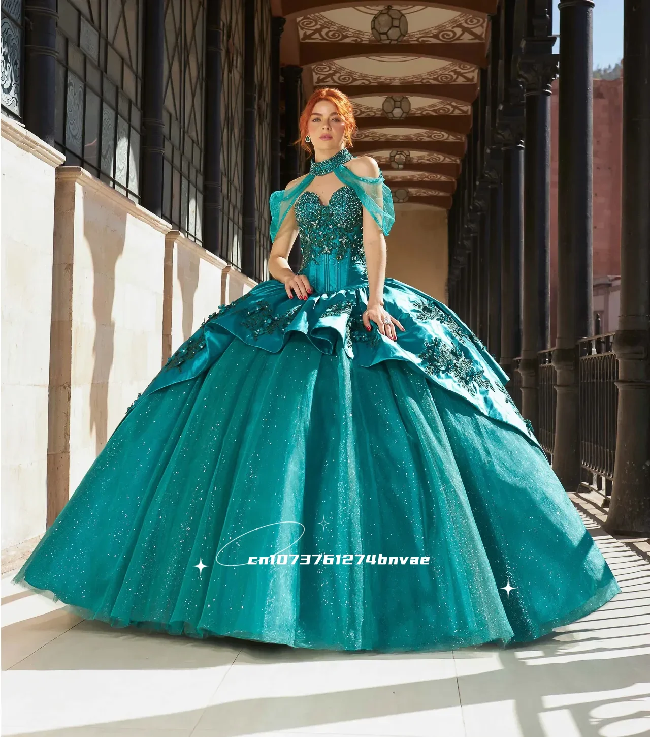 فساتين Quinceanera للصياد والأخضر مطرز على شكل قلب سباركلي منتفخ Charro ساتان حلو 16 فستان 15 Anos مخصص