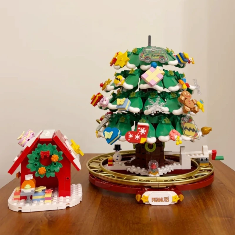 Snoopy Bouwstenen Pinda's Cartoon Circus Beweegbare Carrousel Assemblage Kleine Kinderspeelgoed Model Ornamenten Geschenken.