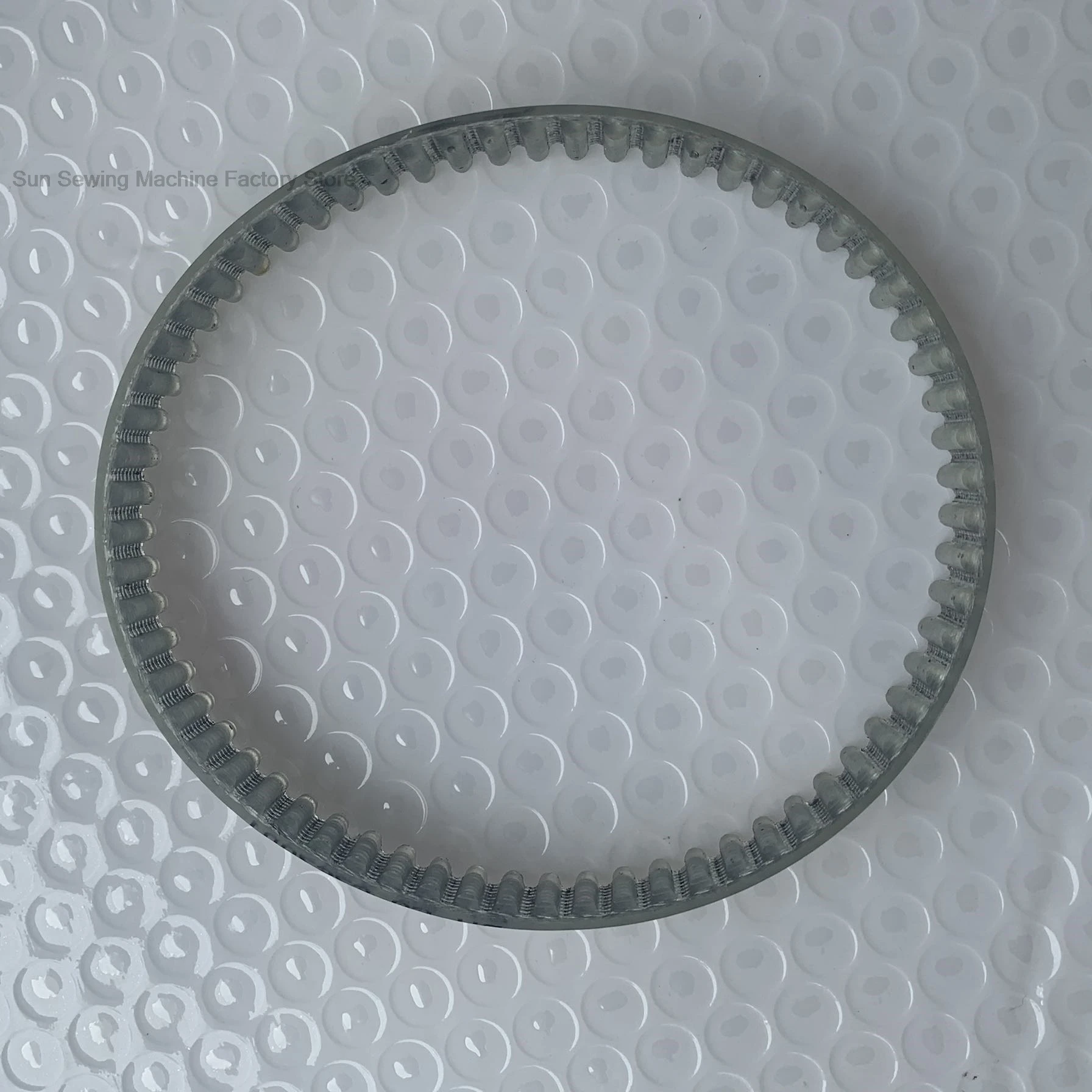 

1PCS Steel Wire Belt Y-Axis Belt SA6763001 New Original O Ring Belts for Brother 9820 981 Keyhole Sew Machine with Round Head