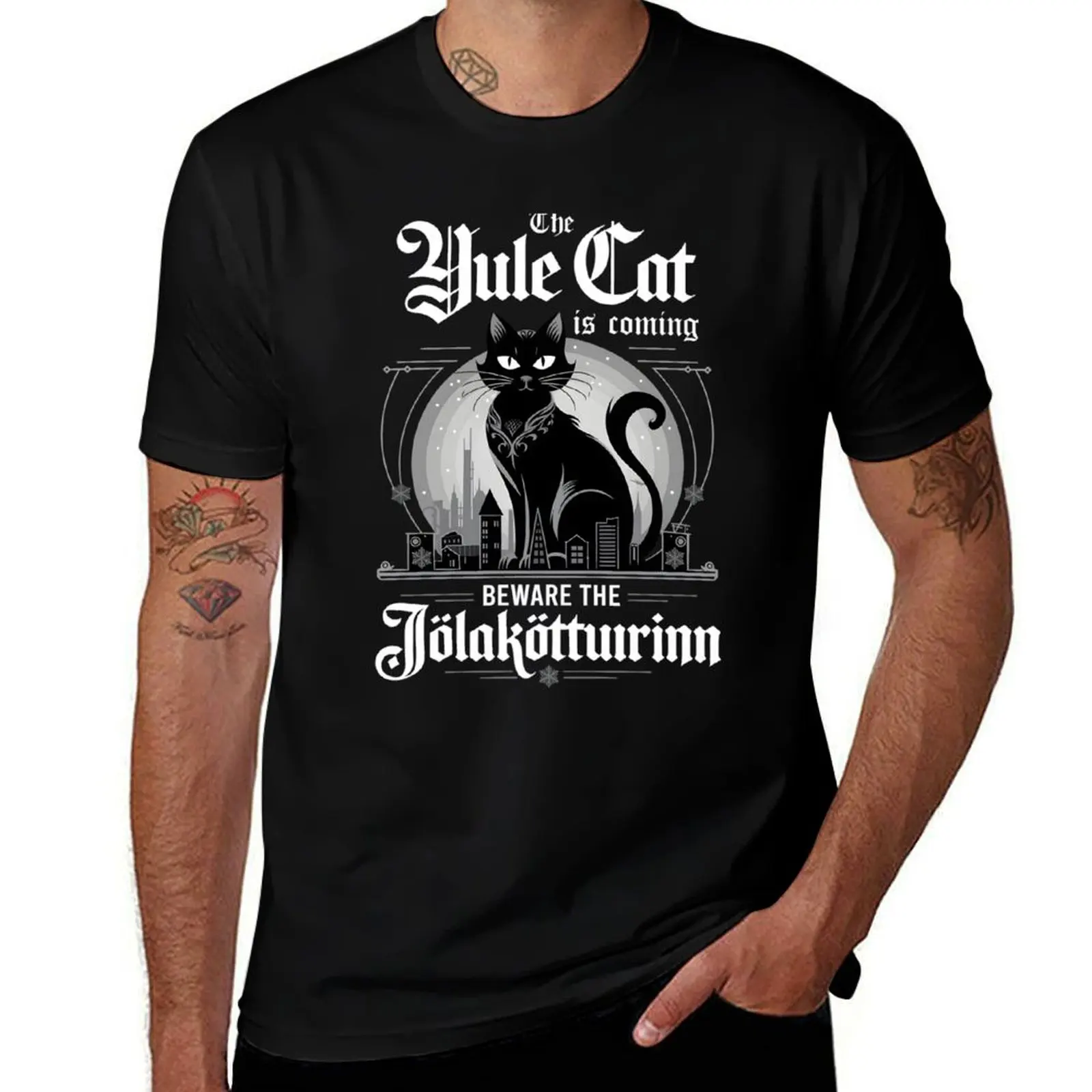 

The Yule Cat Jolakotturinn Christmas Cat T-Shirt boys animal print oversizeds sublime Luxury man T-shirts for men cotton