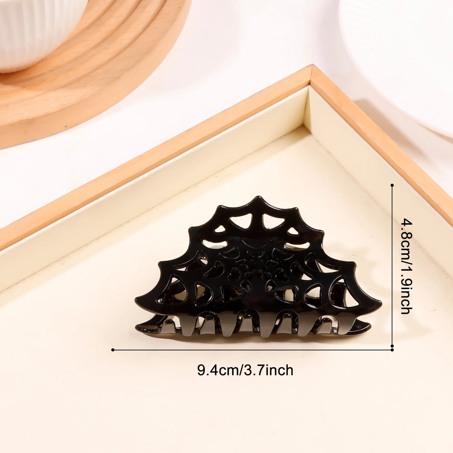 Halloween Spider Web Shape Hair Claw Hollow Shark Claw Dark Gothic Acrylic Hair Clip Halloween Hair Accessory - view 6