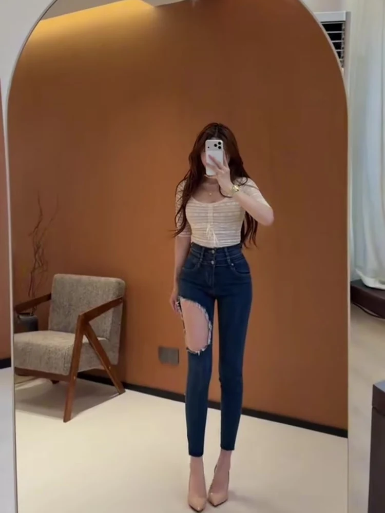 High Waist Skinny Denim Jeans Women's Fall New Style Sexy Girl Fashionable Hole Design Slimming Legs Pencil Pants