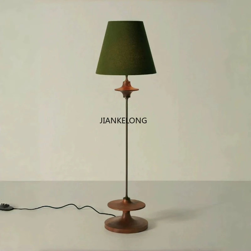 JIANKELONG Hour Asatis Floor Lamp French Retro High-End Floor Lamp Modern Medieval Style Interior Decoration Lighting Floor Lamp