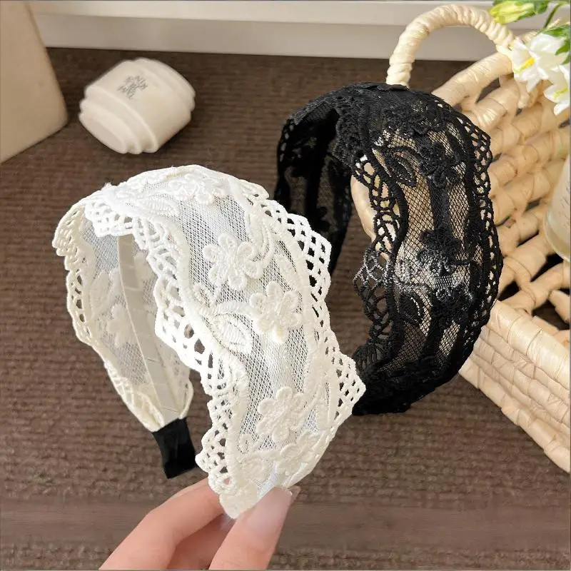

●New Cute Elegant White Lace Hairbands Headband Women Kids Scrunchies Hair Head Hoop Band Accessory Headdress Headwear Ornament