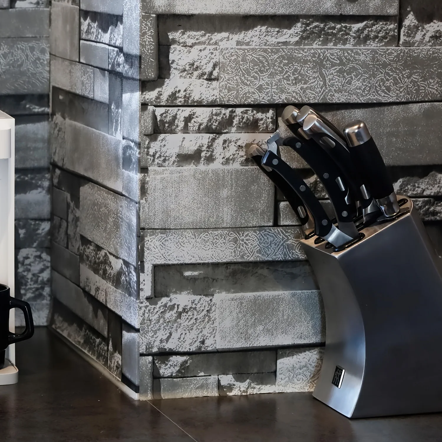 ملصق حائط ثلاثي الأبعاد من الطوب PVC ذاتي اللصق مقاوم للماء وقابل للإزالة لغرفة المعيشة وغرفة الطعام وتصميم الطوب الرمادي