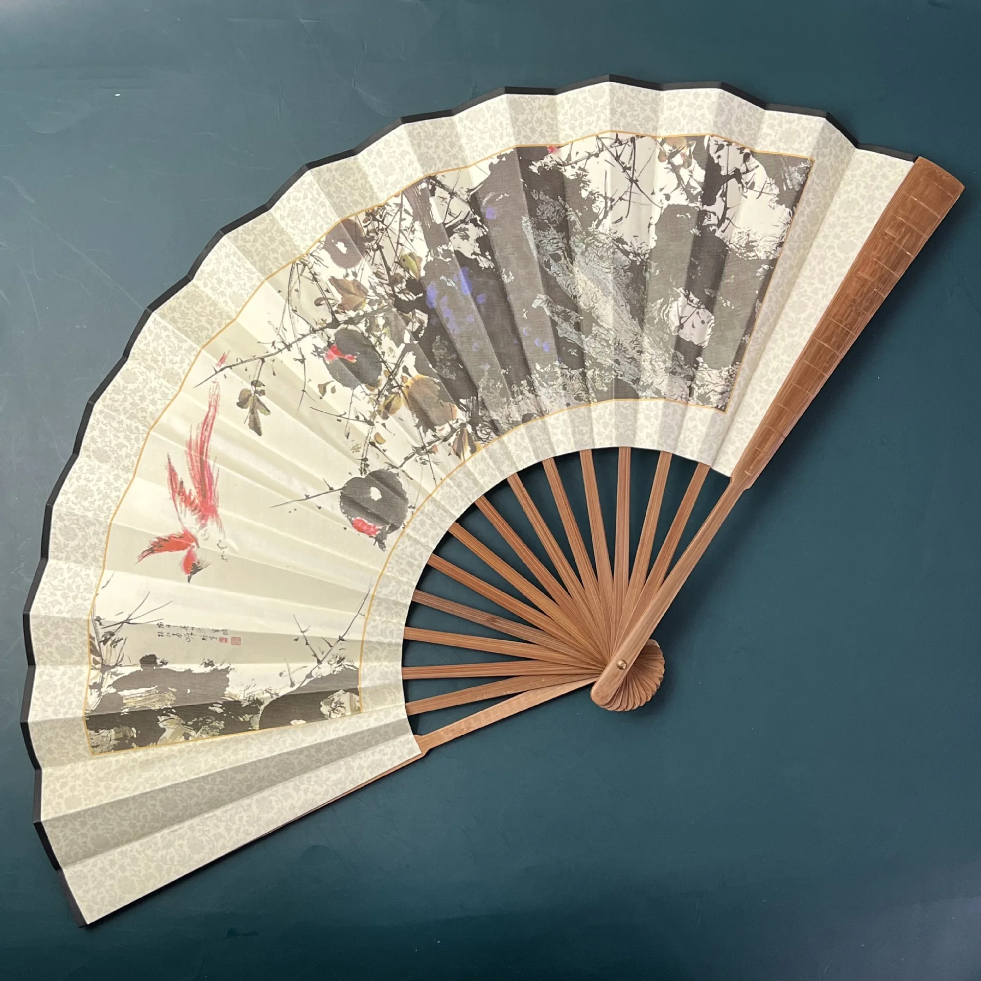 Chinese style 10 inch silk big silk fan ancient style folding fan Hanfu handmade gift classical male folding fan bamboo carry-on