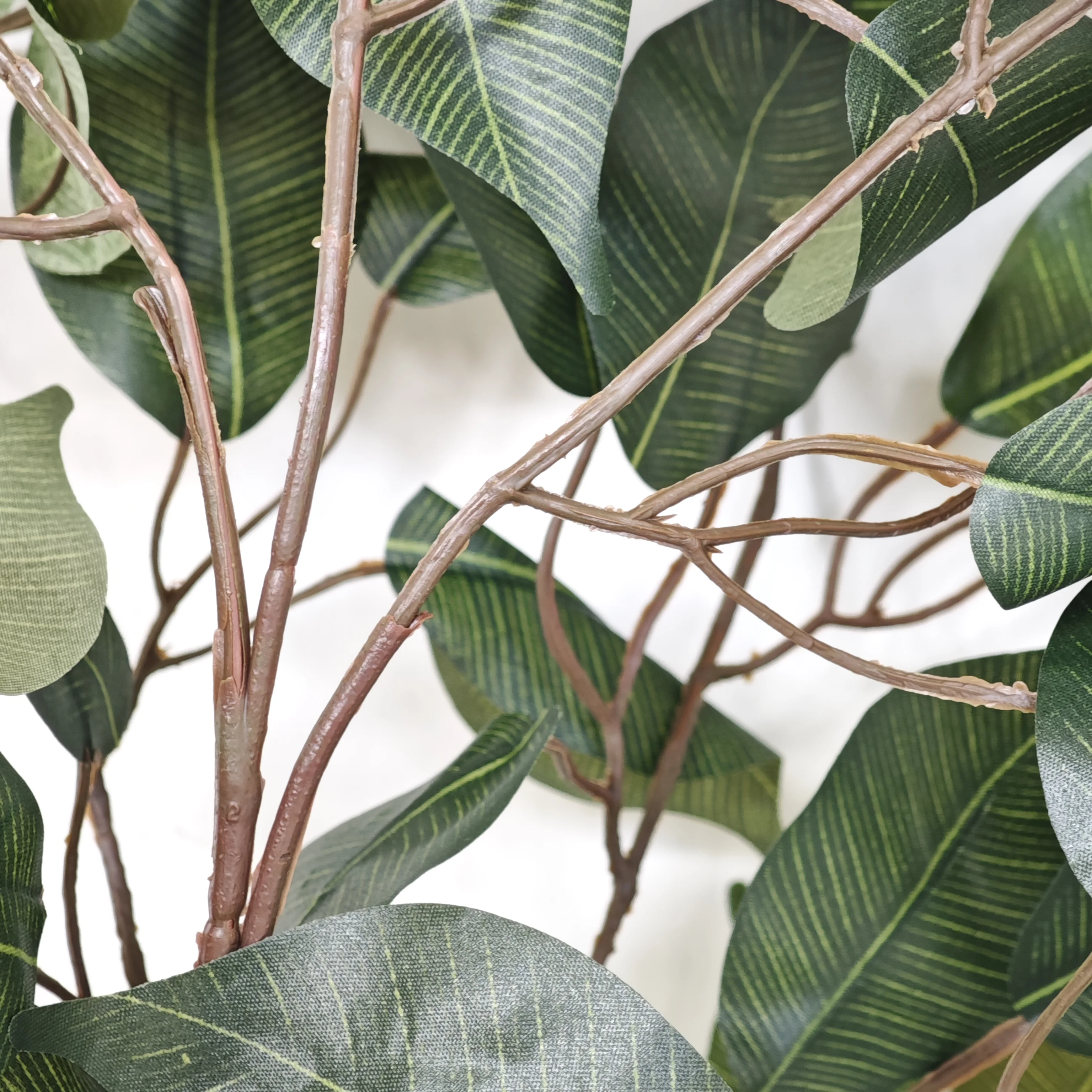 140-210cm Künstlicher Ficus-Baum Banyan-Zweig für Innen- und Außenbereich Dekorative Kunstpflanze für Haus, Balkon und Wohnzimmer – Detail 15