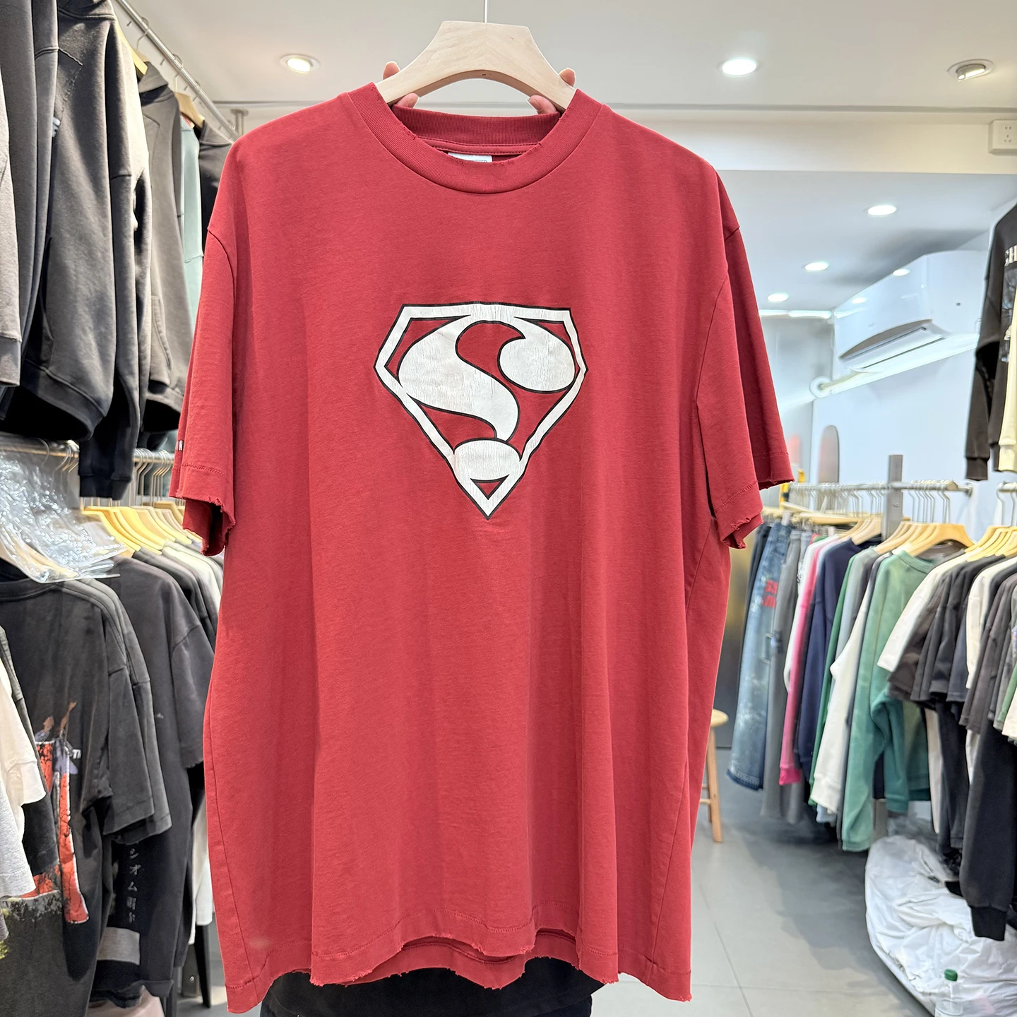 

Retro American Superhero Print Craed ort Sve T-irt Oversize Waed round Ne Top for Teens Casual Wear ex