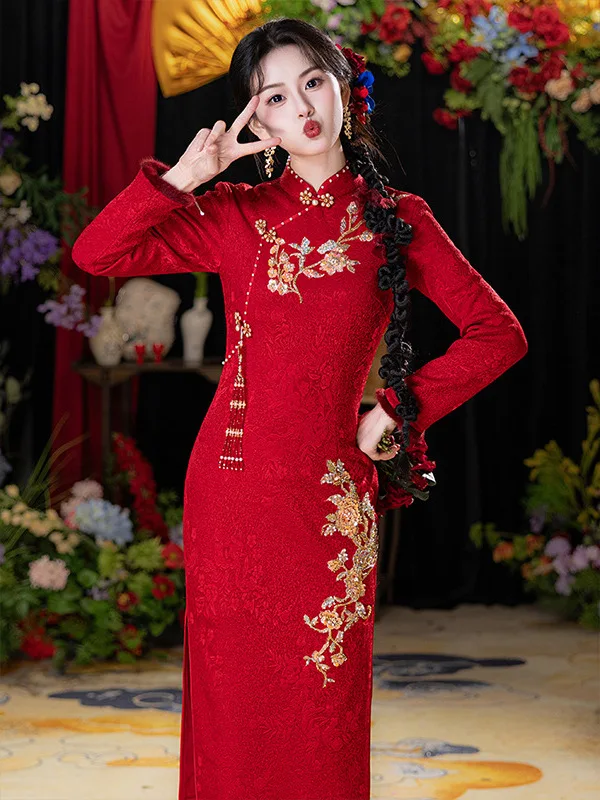 

Red Embroidered Thi Winter Qipao Dr for Wedding And Engagement Low Slit Long Sve Mid-Length Chinese Sle Women's Dr