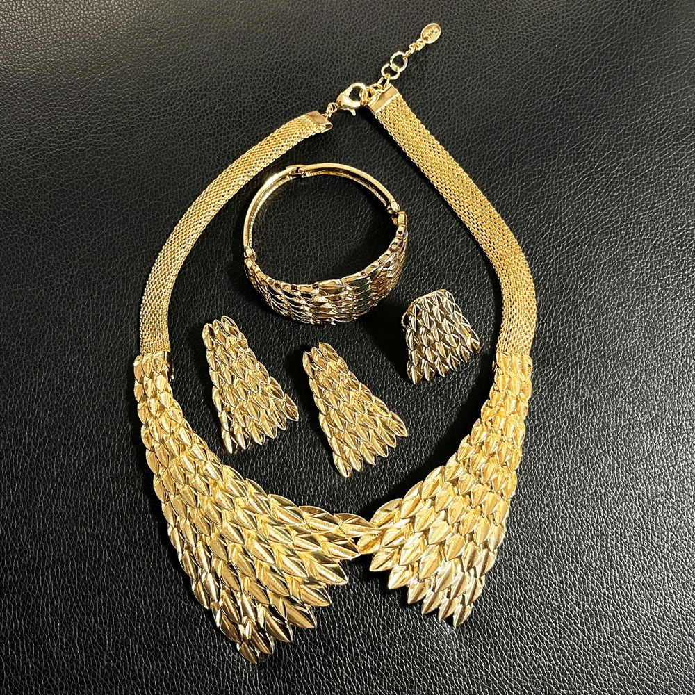 Jewelry Sets For Women Gold Color Necklace Earrings Pendant Feather Shape Simple Fashion Women Gift  SYHOL