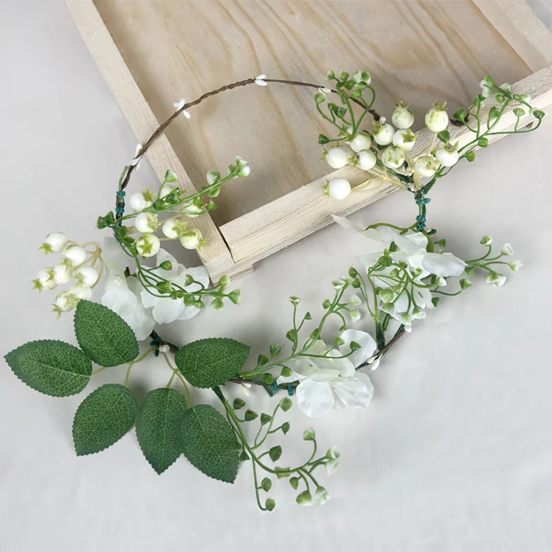 white pastoral small fresh flower wreath hair hoop fairy gas rose flower flower headdress, retro antique style flower