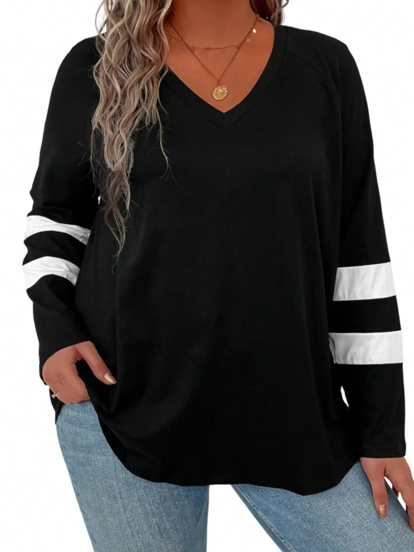 

Women's Plus Size Striped Print V Neck Tee without Necklace, Casual Long Sleeve T-shirt for Spring & Fall, Ladies Plus Clothing