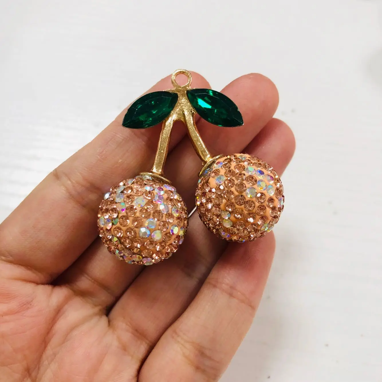 1 pièces Noble brillant plein strass papillon évider amour coeur argent sac breloques bricolage indésirable coque de téléphone décor pendentif ornement