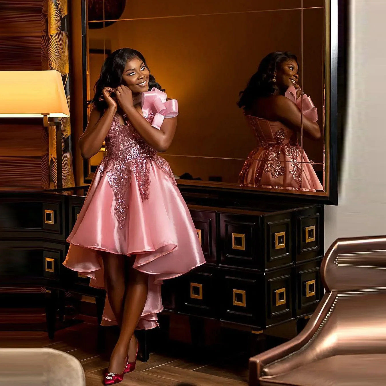 Vestido de noche rosa con apliques de encaje de lentejuelas, vestido de noche de satén con un hombro, vestidos de graduación altos y bajos, vestido de fiesta de cóctel africano de Yong Gigrls