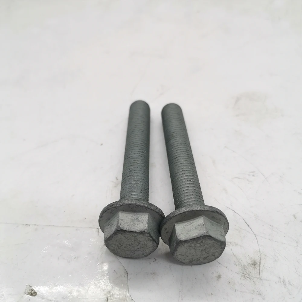 2Pcs Rear axle bearing housing bolt N10769501 For VW Golf Jetta/syncro Passat B7 Tiguan Teramont Touran Audi A1 A3 S3 	RSQ3
