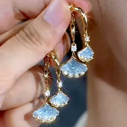 Exquisite Light Blue Crystal Ginkgo Leaf Earrings For Women Fashion Personalized Daily Accessory Party Jewelry Birthday Gifts
